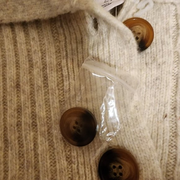 Sincerely Jules Collared Sweater Vest Cream Small NWT - Picture 4 of 10